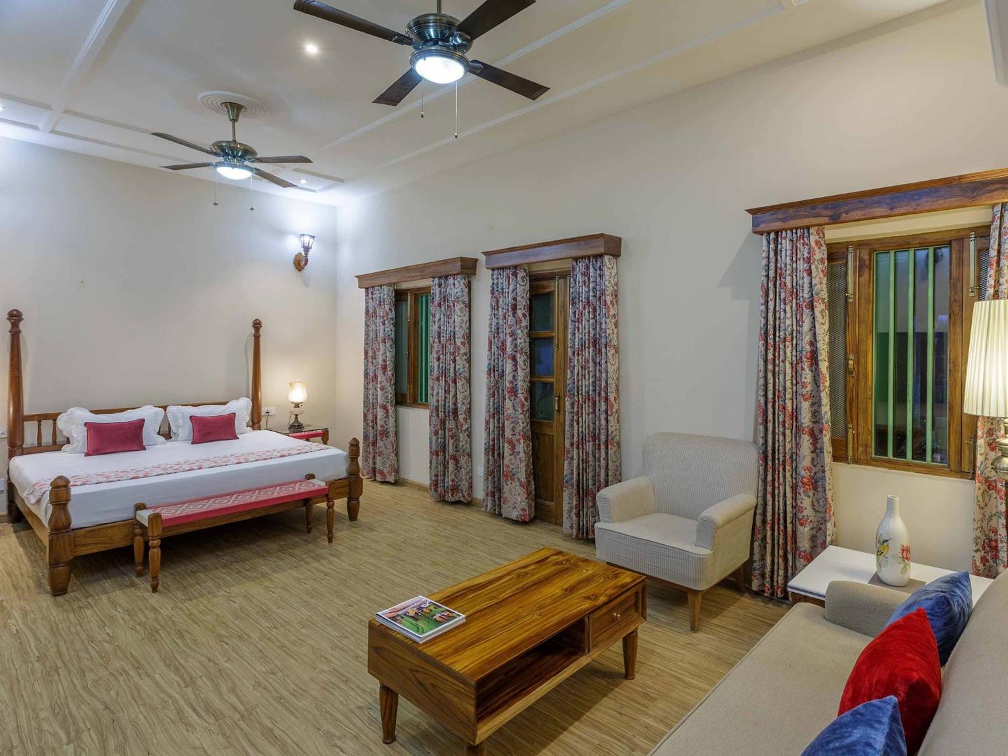 Namaste Dwaar - The Gateway To Rural India Hotell Khatauli Eksteriør bilde
